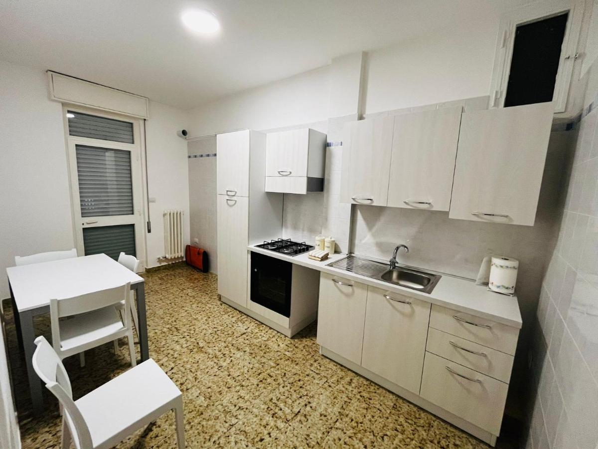 Shuby Home San Pietro Vernotico Exterior foto