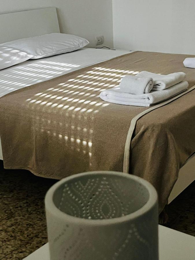 Shuby Home San Pietro Vernotico Exterior foto
