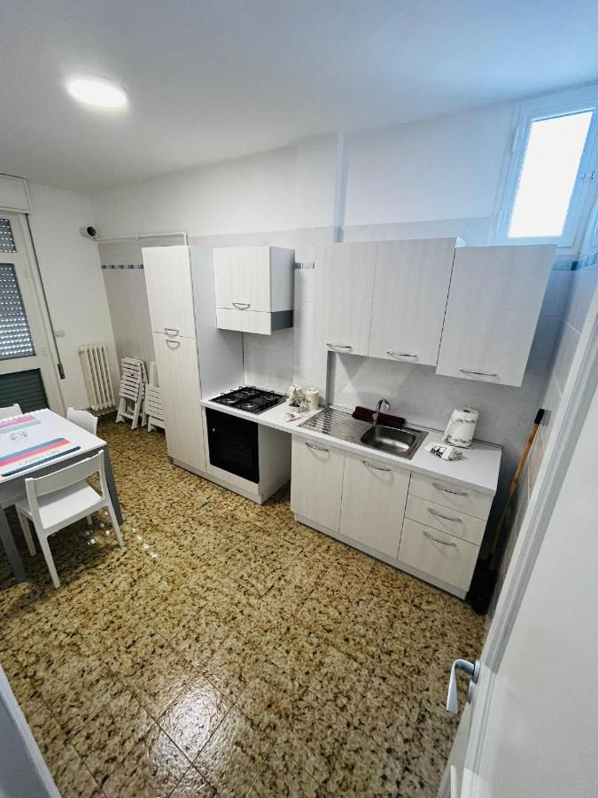 Shuby Home San Pietro Vernotico Exterior foto